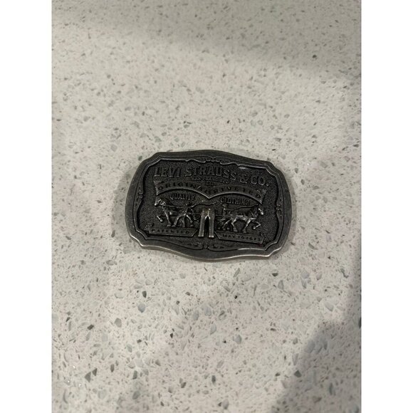 Vintage Levi's Belt Buckle Pewter Limited Edition Two Horse Unisex 3.5" x 2.5" - Picture 1 of 2